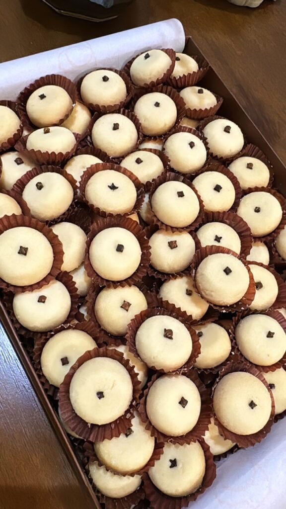 A box of authentic Ghorayeba by Hala Cookies, traditional melt-in-your-mouth shortbread cookies perfect for Eid, Ramadan, and family gatherings in Doha.